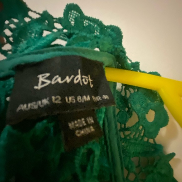 Bardot Eleni Green Lace Dress - Picture 4 of 6